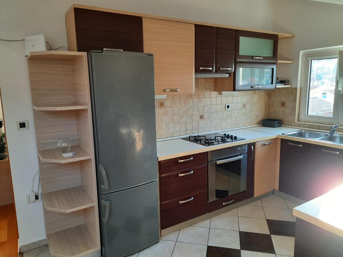 Apartman Martina Palit Экстерьер фото